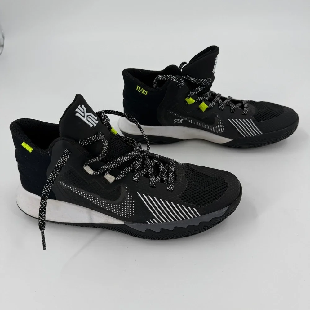 Nike Kyrie Flytrap 5 Basketball Shoes Youth US 6.5Y Black Cool Gray DD0340-002